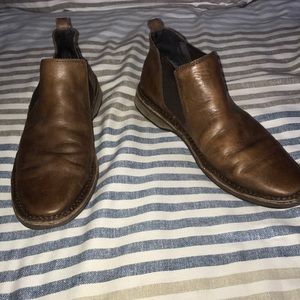 Brown leather Chelsea boots